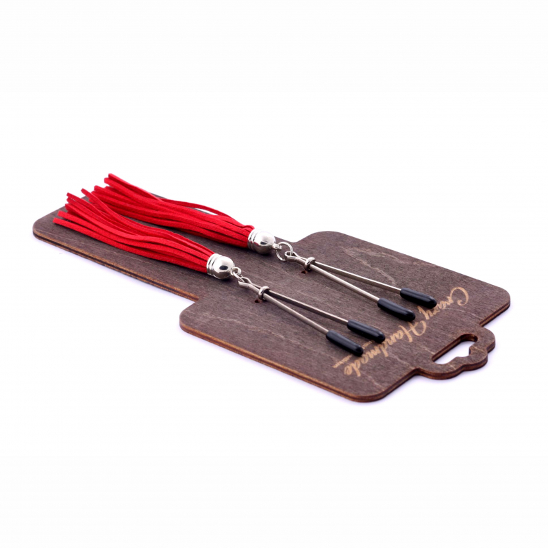 Зажимы-вилки "Crazy Handmade" с красными кисточками из замши  